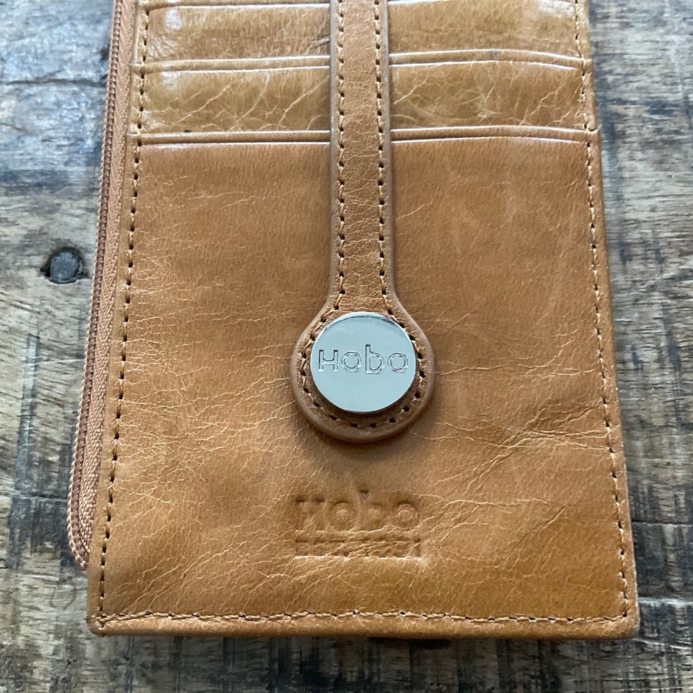 Hobo brand tan leather card case - Picture 2 of 7